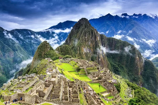 <span style="color: #ff0000;"><strong> <b> 🇵🇪 PERÚ - MACHU PICCHU 🇵🇪 </strong></span> </b>✈️ PACOTE AÉREO ✈️ 22 a 29/01/26 <b> <span style="color: #ff0000;"><strong> **PROMO R$ 9.999,00** </strong></span> </b>