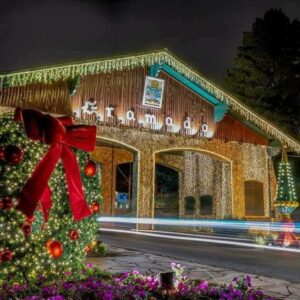 <span style="color: #ff0000;"><strong> <b> 🎅 SERRA GAÚCHA 🌲</strong></span> </b> Final de Semana 13 e 14/12 <b> <span style="color: #ff0000;"><strong> PROMO **R$ 399, à vista** </strong></span> </b>